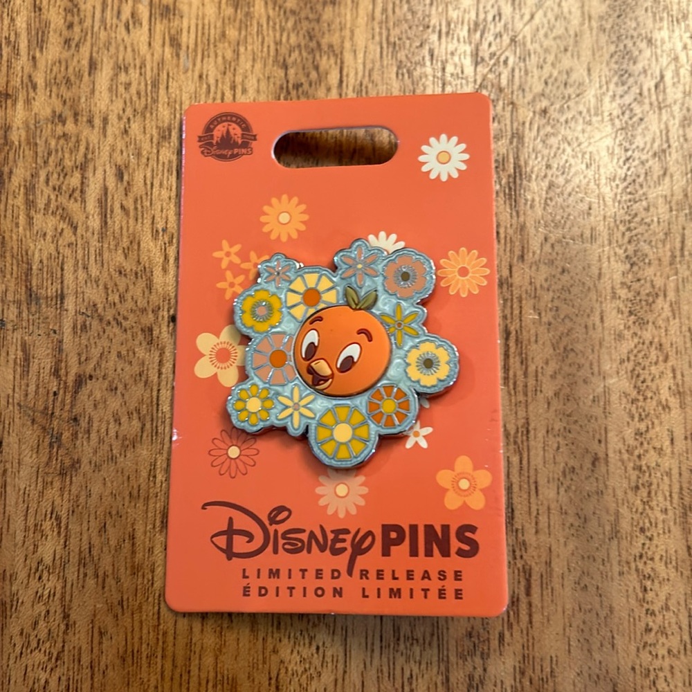 Disney Orange Bird Pin. Limited Release 2023 EPCOT Flower and Garden NWT